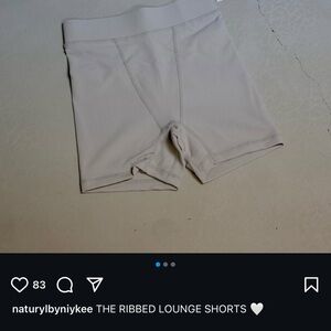 Ribbed Lounge Shorts in Cream